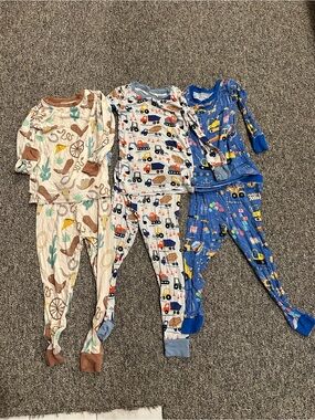Little Sleepies 2T bundle